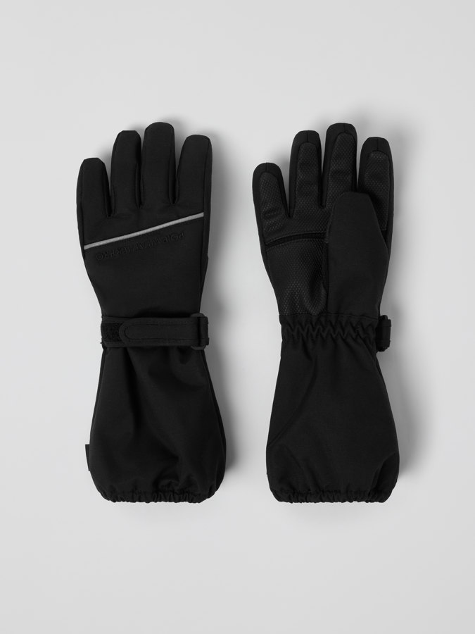 Waterproof padded gloves