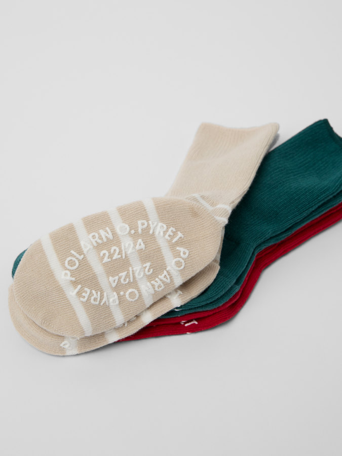 3-pack of anti-slip socks