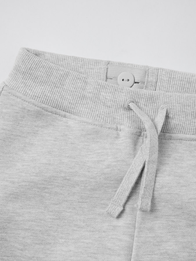 sweatpants with pockets