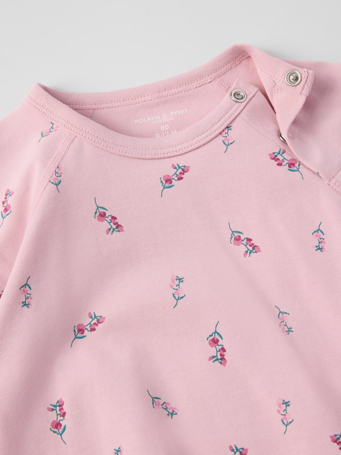 Extendable body floral