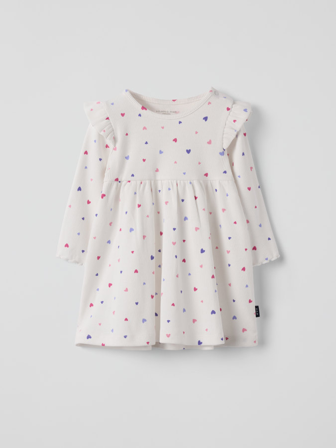 Ribbed dress hearts