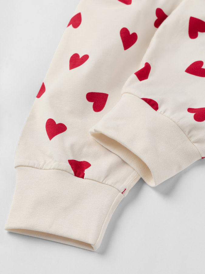 Adult pyjamas with heart print