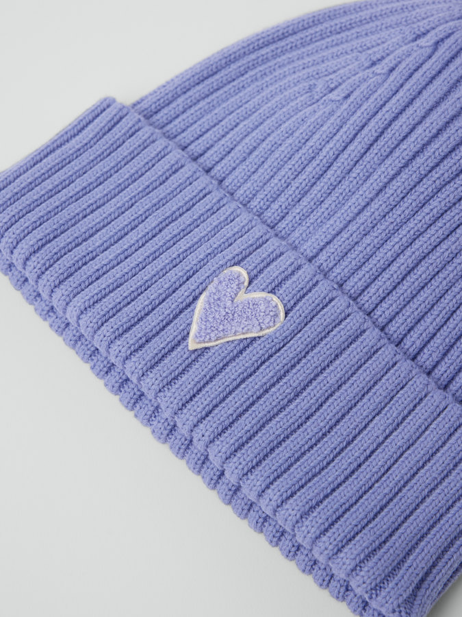 Ribbed beanie with appliqué Ribbed beanie with appliqué