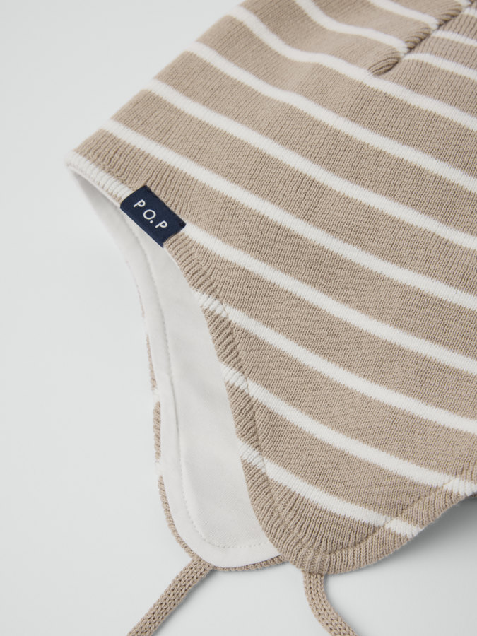 Lined helmet hat Lined helmet hat