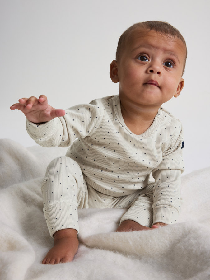 Ribbed bodysuit spot Ribbed bodysuit spot