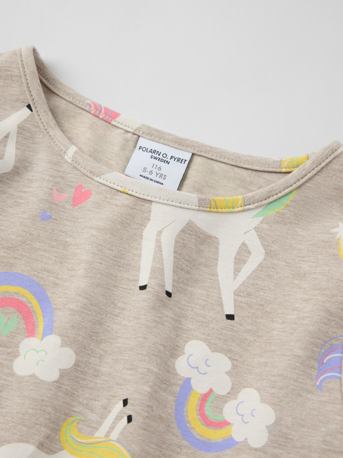 Long-sleeved twirl dress unicorns Long-sleeved twirl dress unicorns
