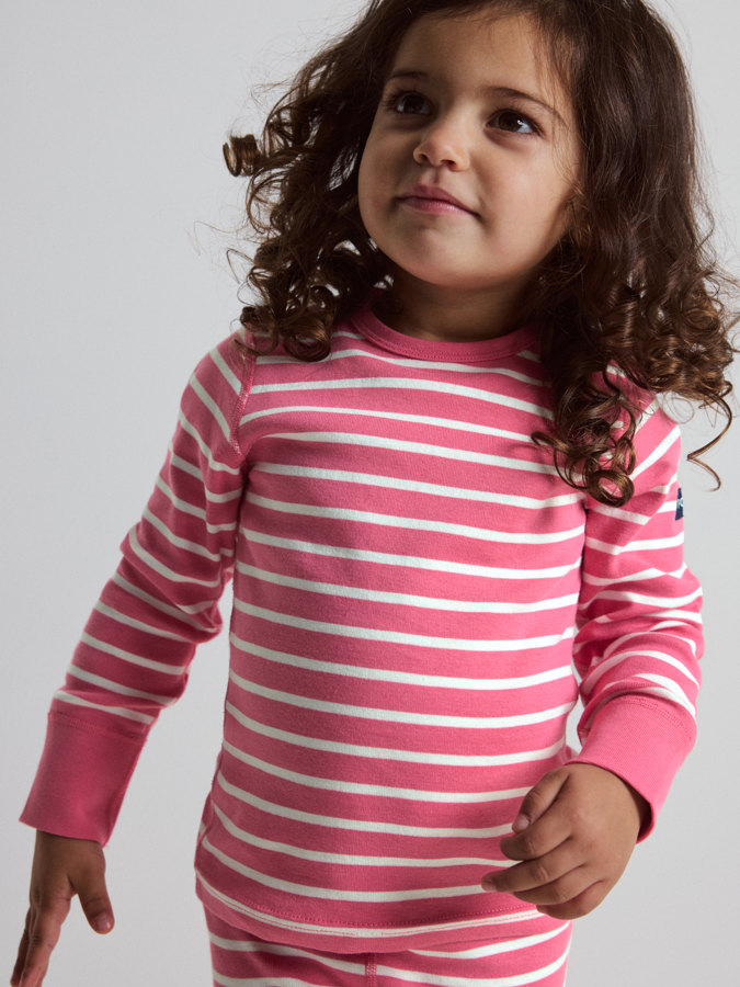 Long-sleeved top striped