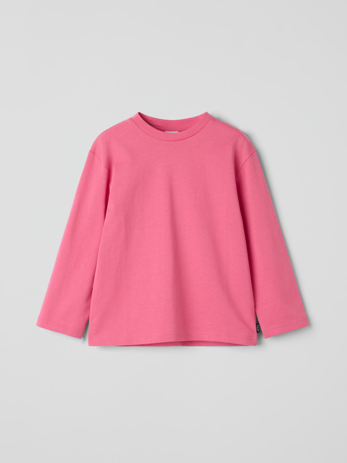 Long-sleeved t-shirt