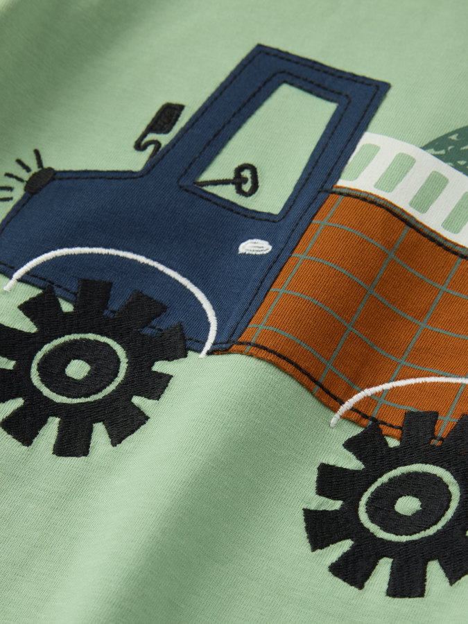 Long-sleeved top with car print