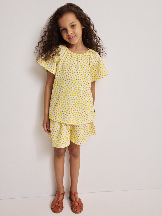 Top blommig Top blommig