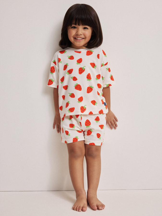 Kurzarm pyjama erdbeeren
