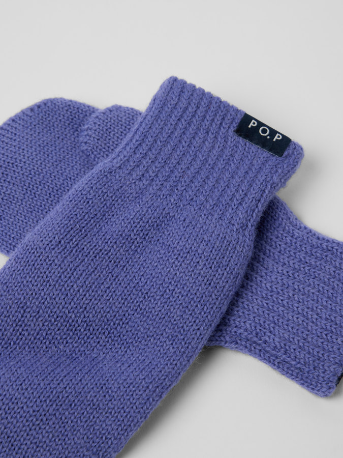 Doppelt gestrickte fäustlinge merinowolle
