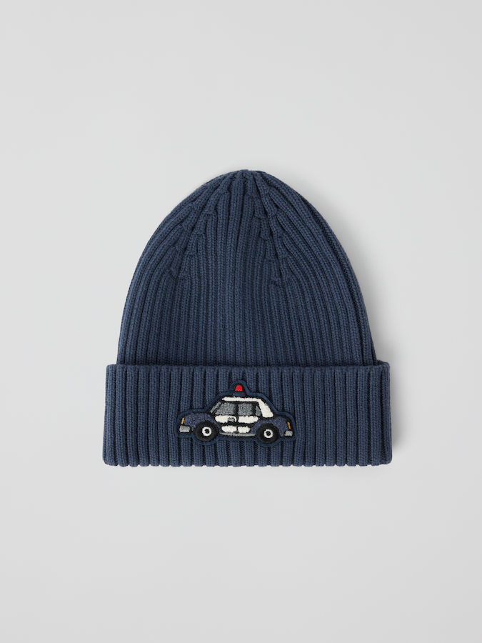 Ribbed hat motif