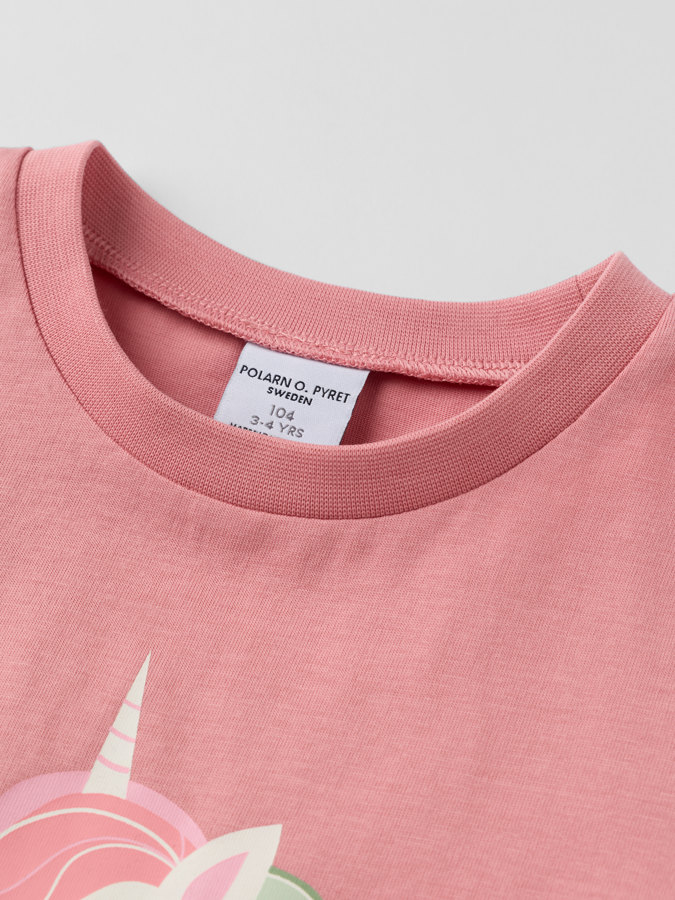 T-shirt printed