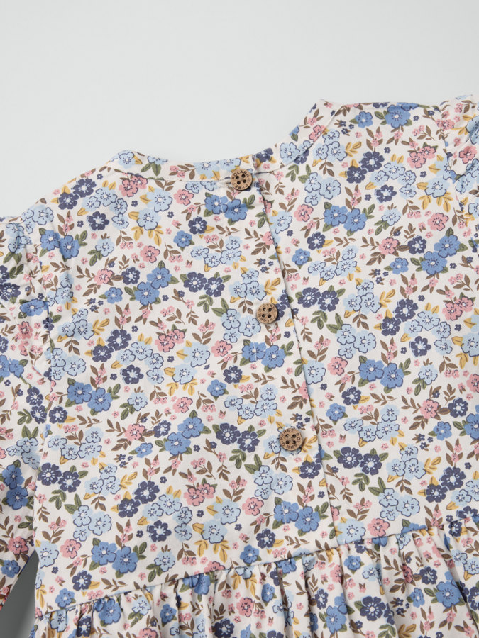 Langarm Kleider baby blumig Langarm Kleider baby blumig