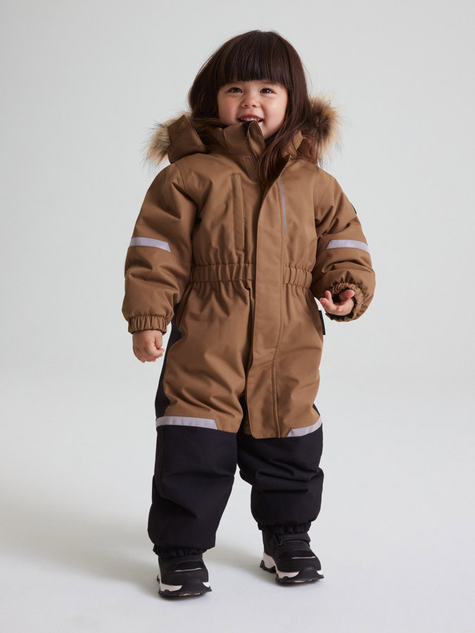 Wattierter, wind- und wasserdichter Winteroverall ARCTIC Wattierter, wind- und wasserdichter Winteroverall ARCTIC