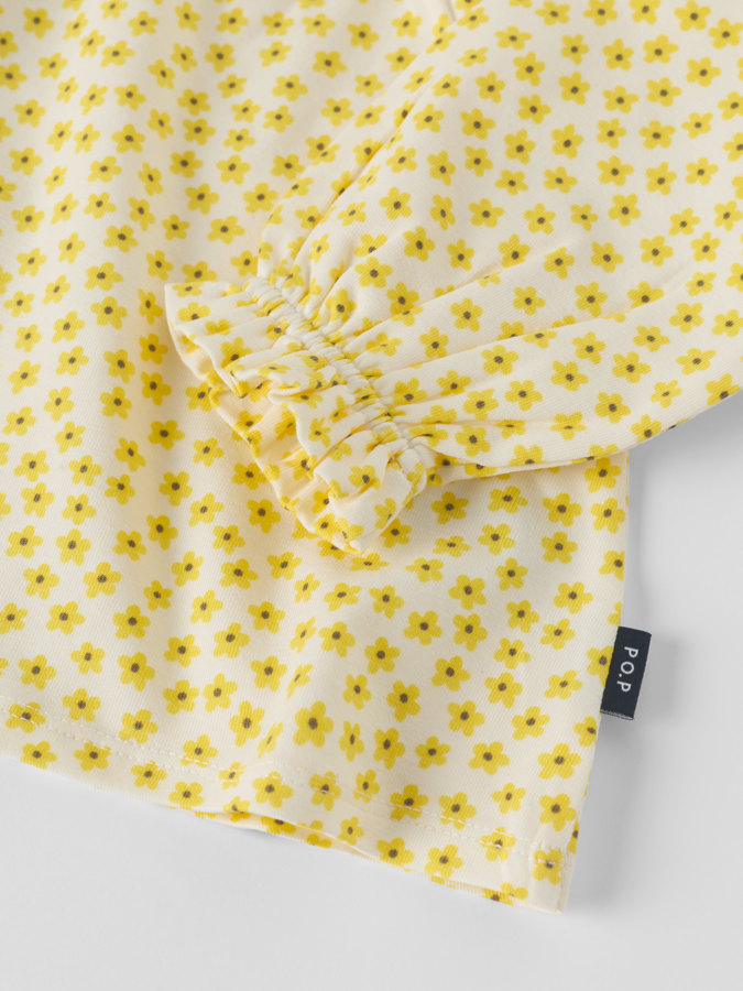 Set bluse und shorts