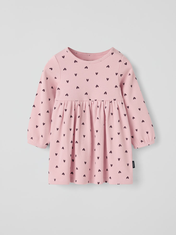 Ribbed dress hearts