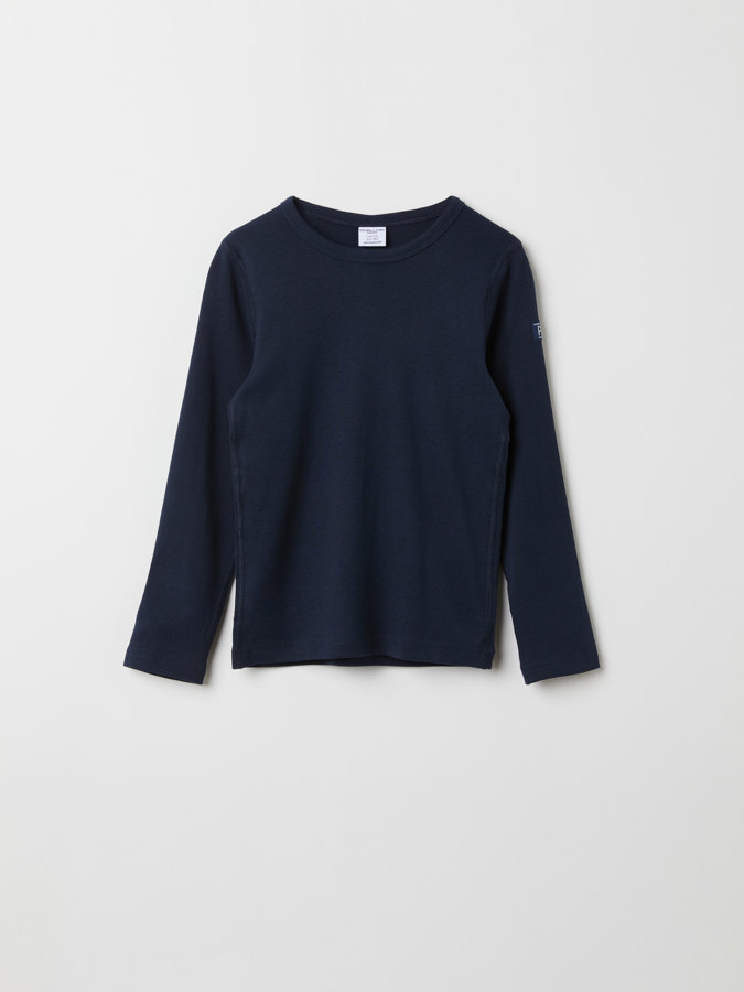 Long-sleeved top